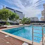Liberty Living Znjan