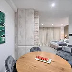 Lejlighed Liberty Living Znjan Split