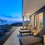 Апартаменты Liberty Living Znjan