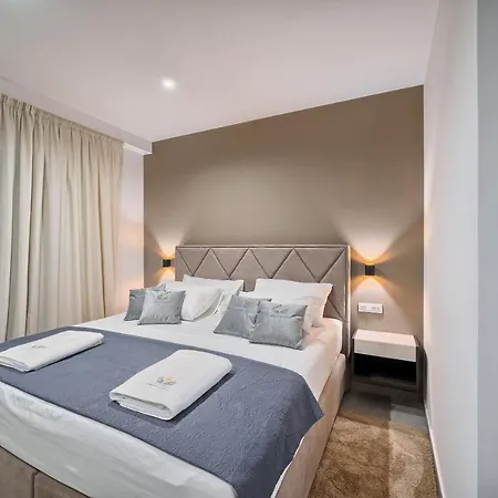 Lägenhet Liberty Living Znjan Split