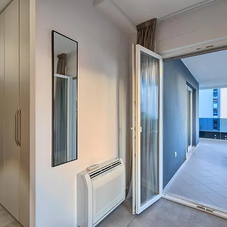 Liberty Living * Split