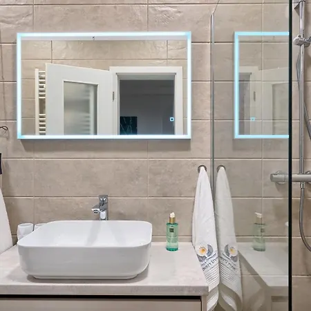 Liberty Living Znjan *