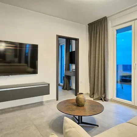 Apartman Liberty Living Znjan *