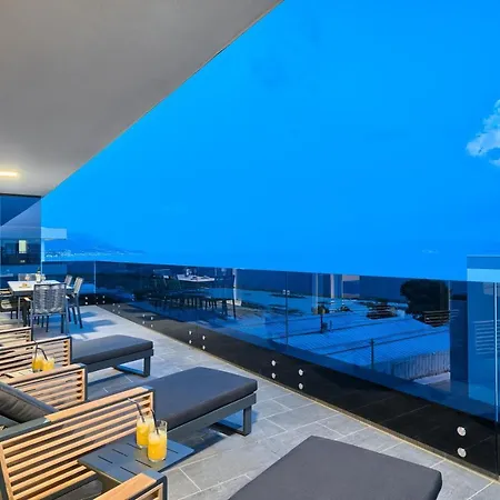 Liberty Living Apartment Split