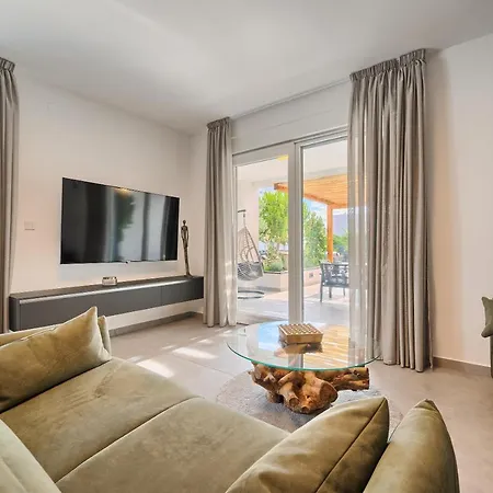 Apartment Liberty Living *