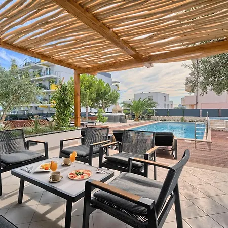 Liberty Living Apartment *