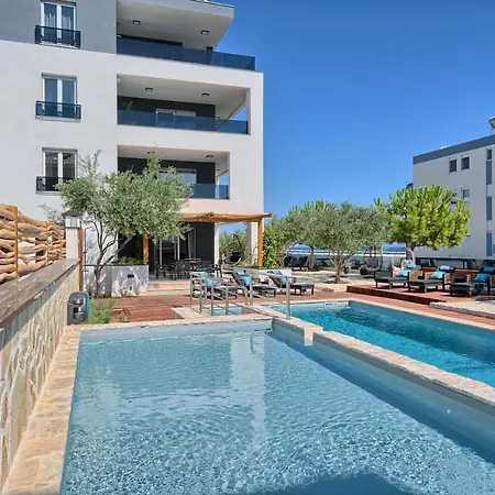 Apartment Liberty Living Split