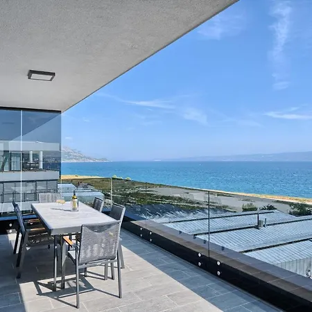 Liberty Living * Split