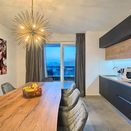 Liberty Living Znjan Apartman Split