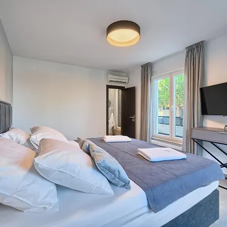 Liberty Living Znjan Split