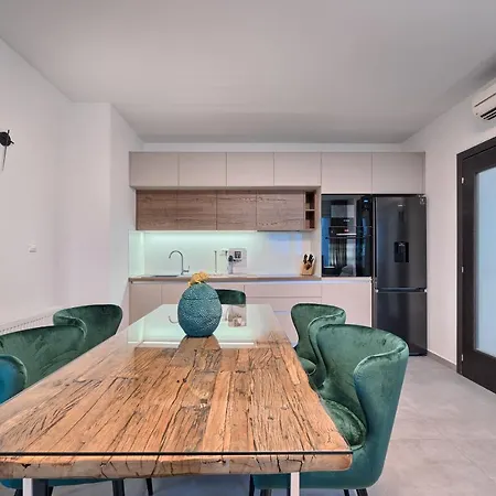Apartman Liberty Living Znjan Split